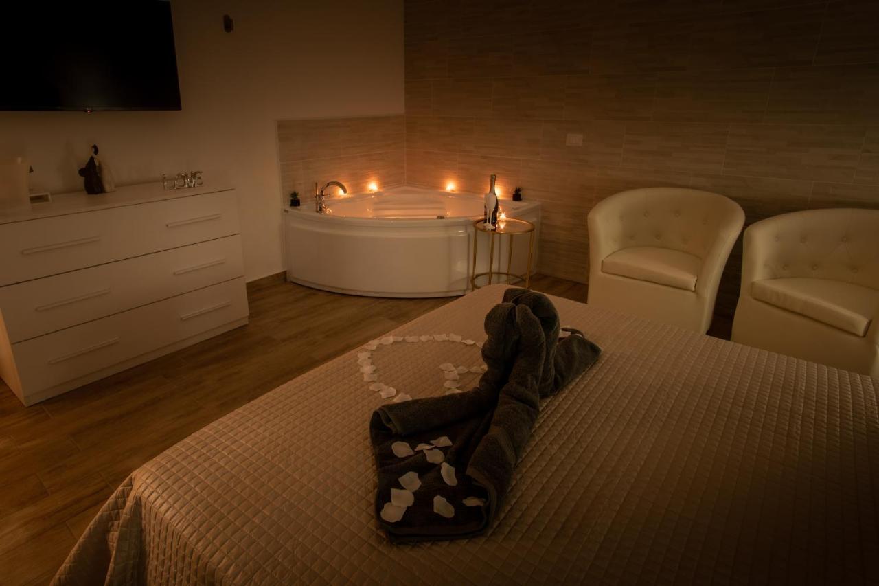 Ilioneo Apartments Napoli Ngoại thất bức ảnh