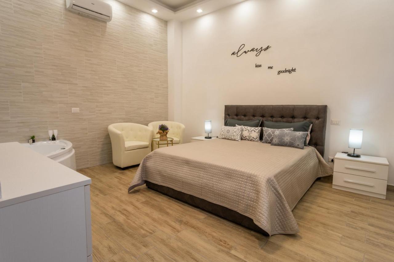 Ilioneo Apartments Napoli Ngoại thất bức ảnh